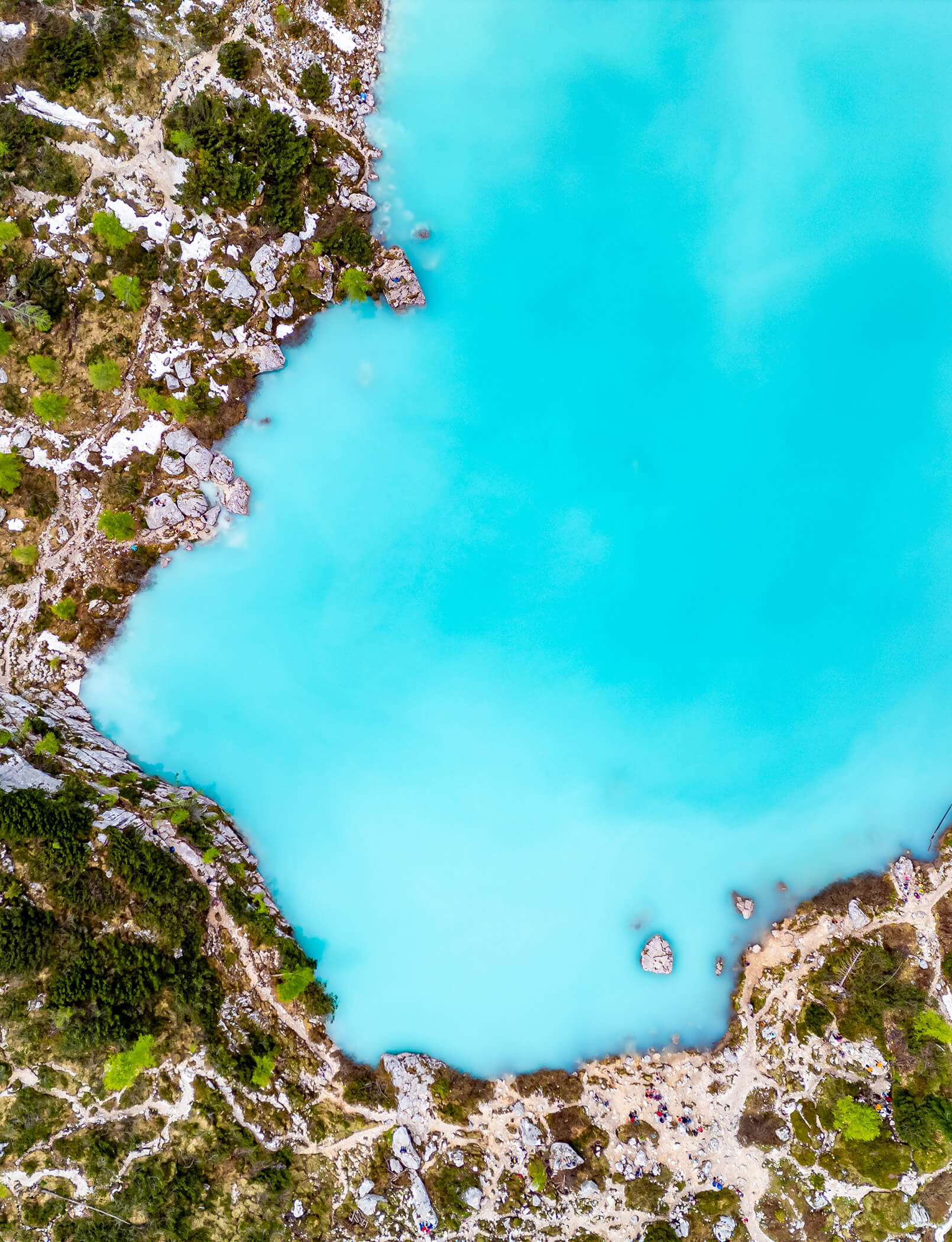 Il lago Sorapis dall'alto - Hotel Patris